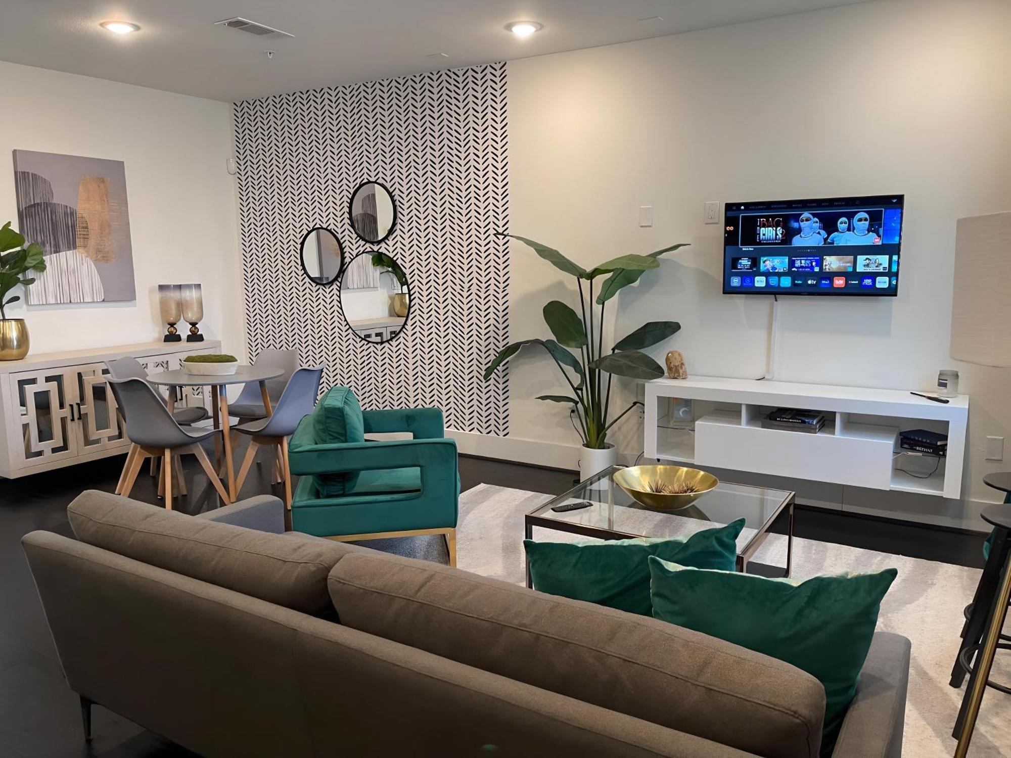 Contemporary Downtown Houston Your Home Base For City Adventures! Экстерьер фото
